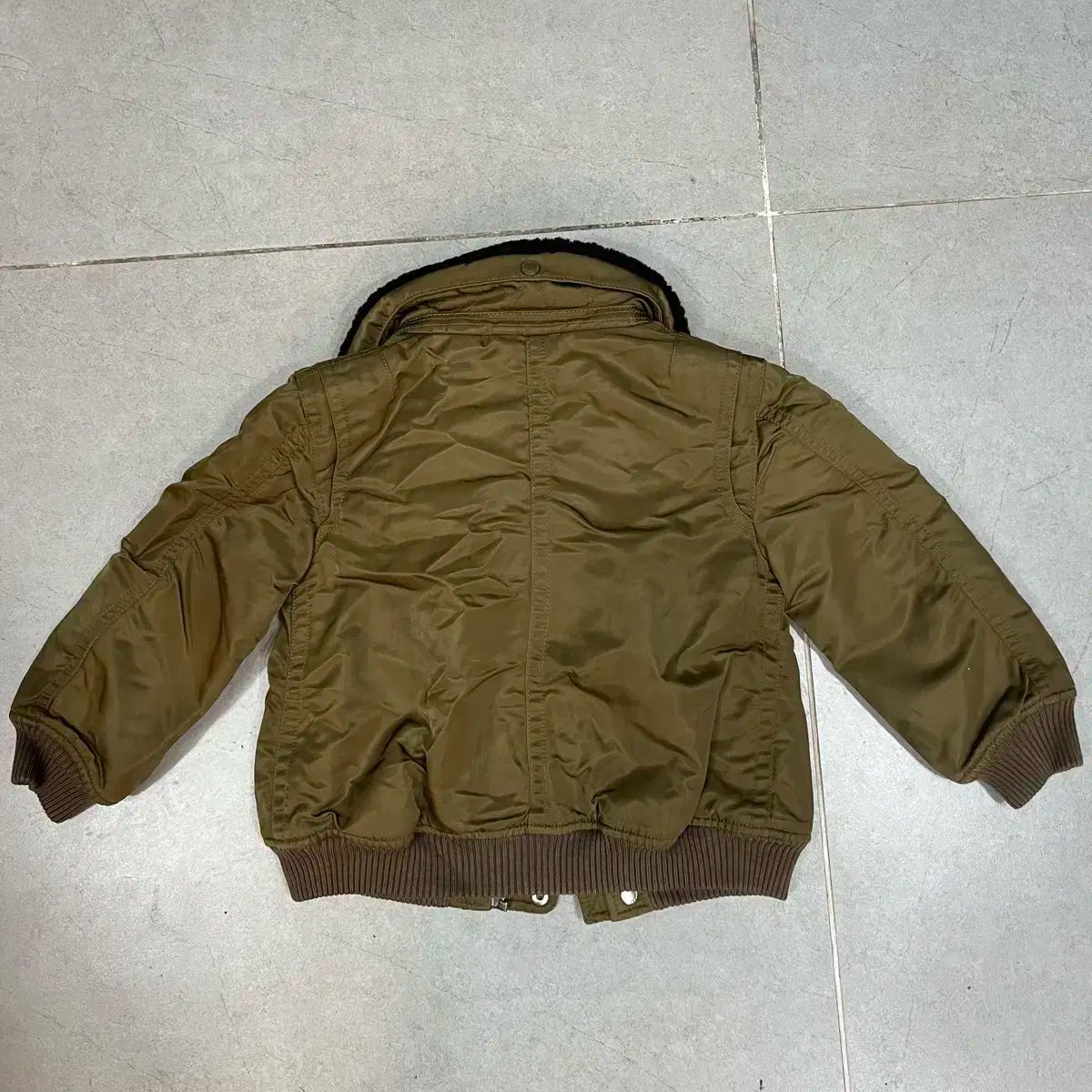 BURBERRY バーバリー ジャケット オリーブグリーン キッズ BURBERRY 