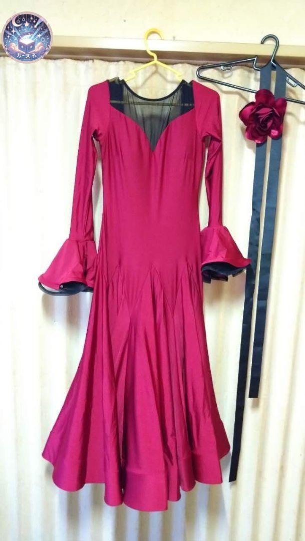 ♥ M 社交ダンスドレス モダンダンス 花ベルト 360° 裾