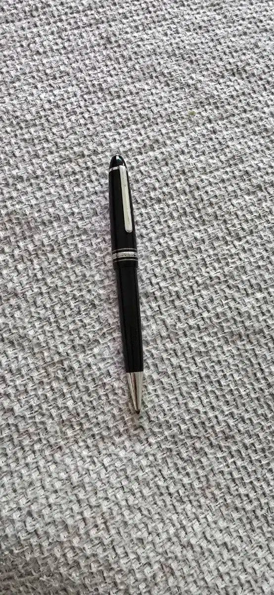 モンブランボールペン サン=テグジュペリ モンブラン ボールペン 作家