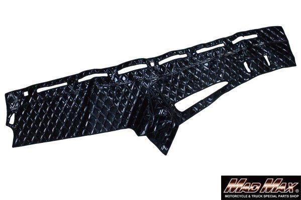 FUSO 17スーパーグレート専用 ダッシュマット ダブルステッチ つやあり