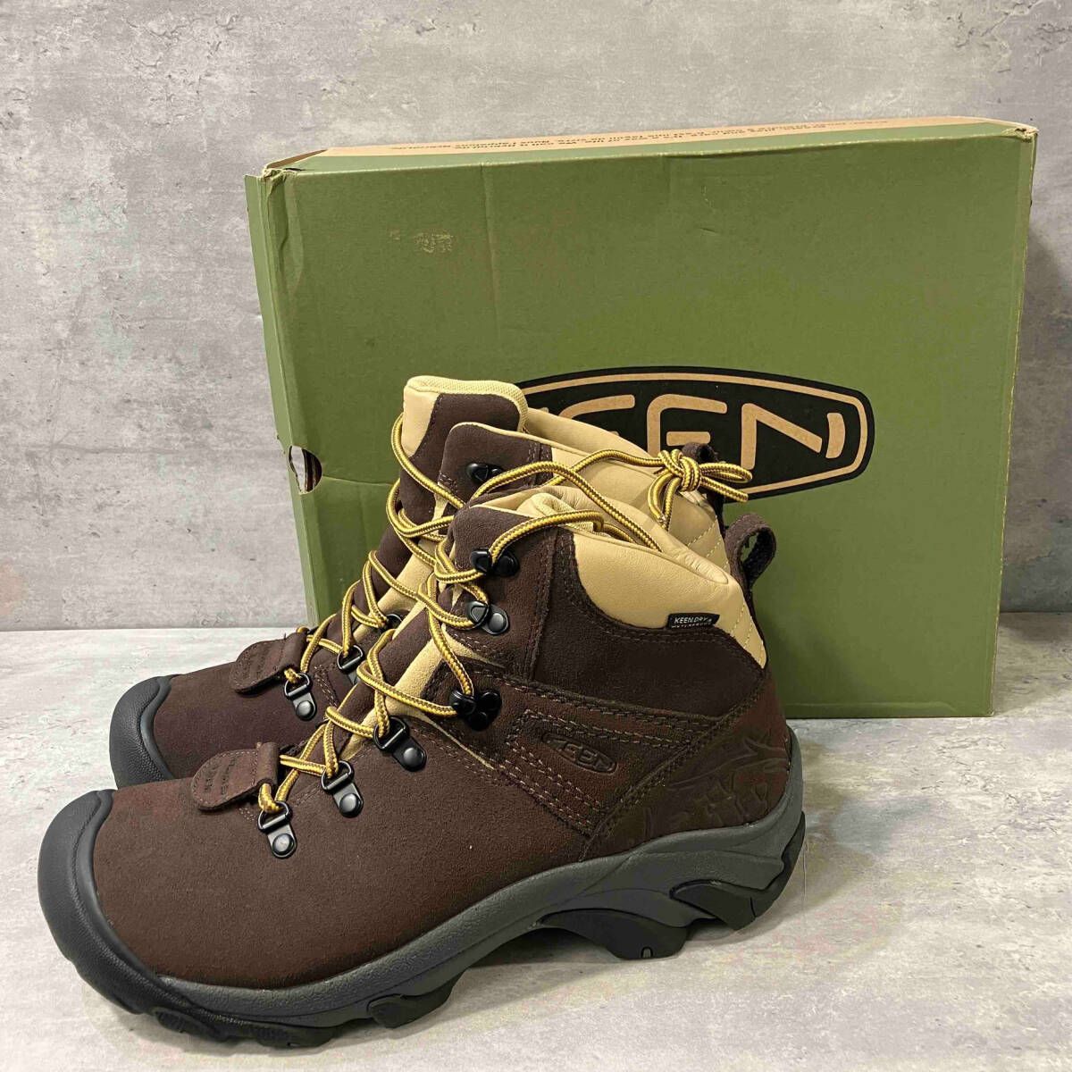 24AW KEEN × Mountain Research TREKKING BOOTS PYRENEES size 28 トレッキングブーツ キーン × マウンテンリサーチ