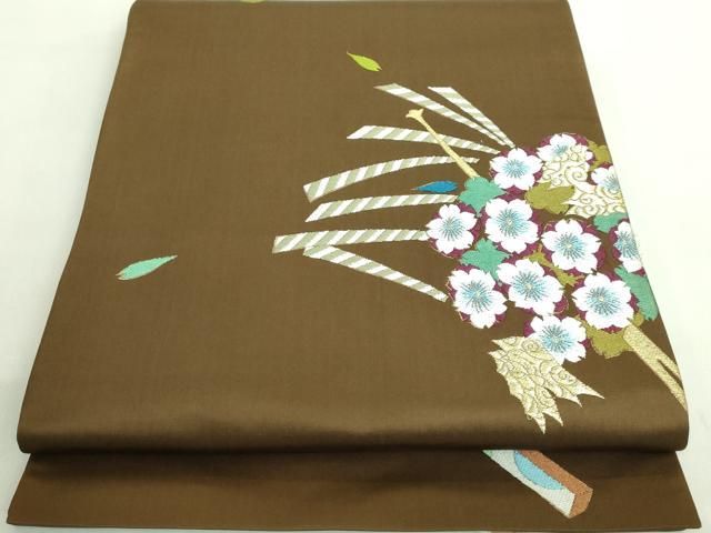 平和屋着物 上 世界的人形師 辻村寿三郎 ジュサブロー 六通柄袋帯 唐織 舞桜 簪 薄い憲法黒茶色地 金糸 DZAA8575kh5