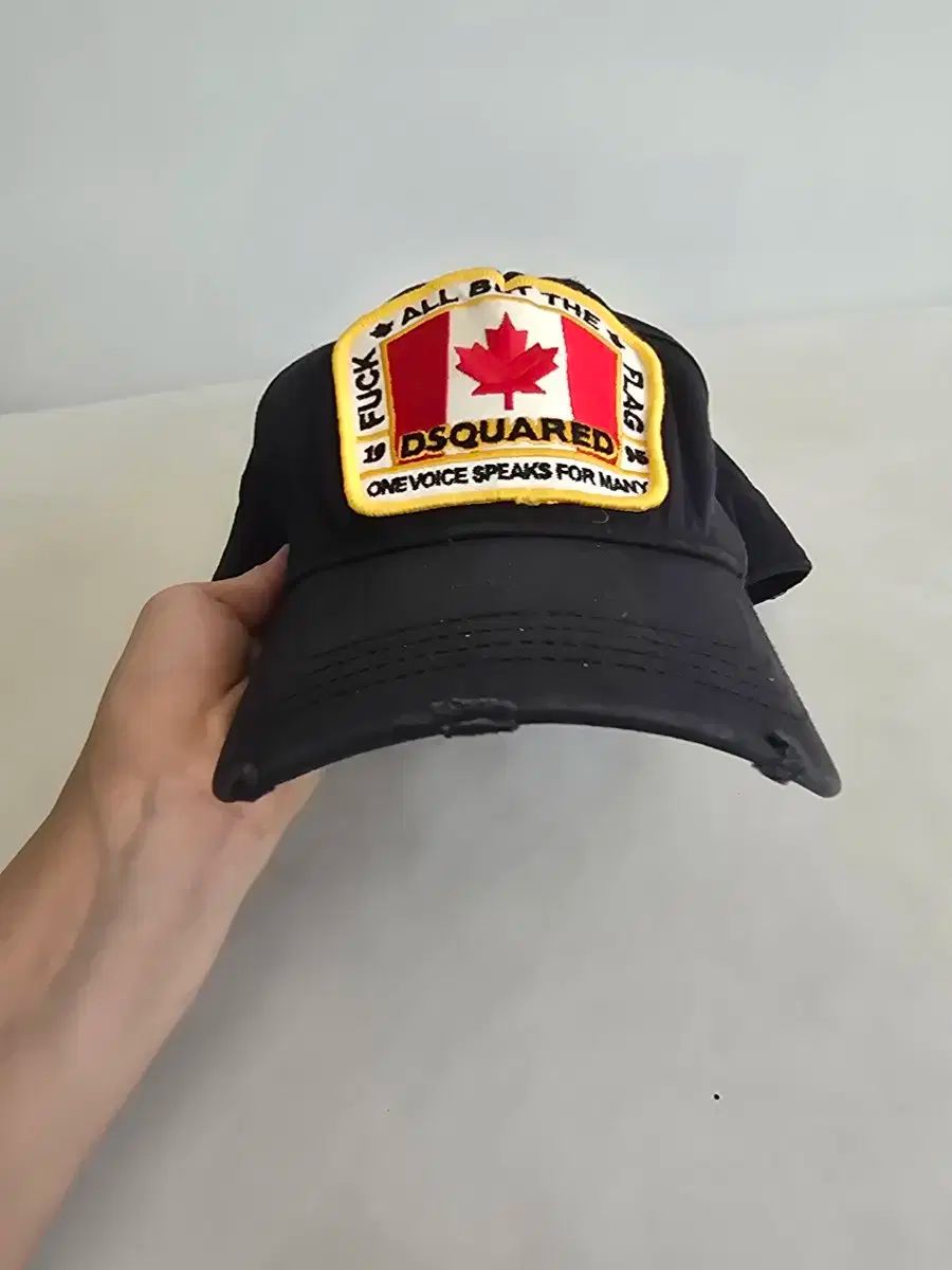 リーズナブル DSQUARED2 Dsquared2 ディースクエアード2 2 カナダ人 国旗パッチ ブラック ボールキャップ