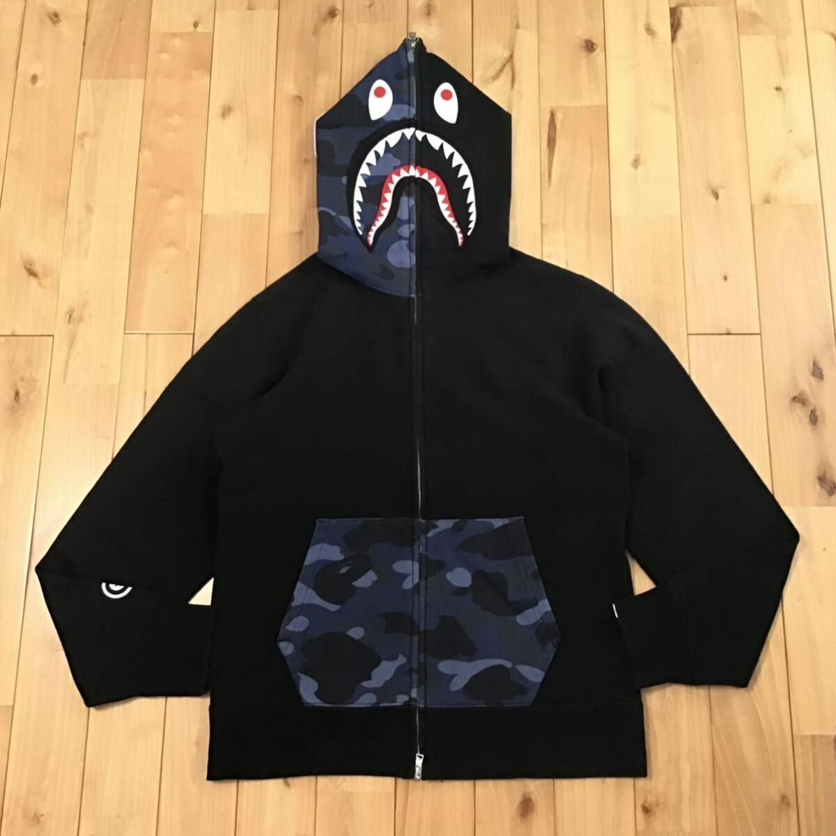 （美品）エイプ　シャークパーカー　Lサイズ　ベイプ　BAPE ストリート A BATHING APE（アベイシングエイプ） パーカー BAPE STORE ZOZOTOWN
