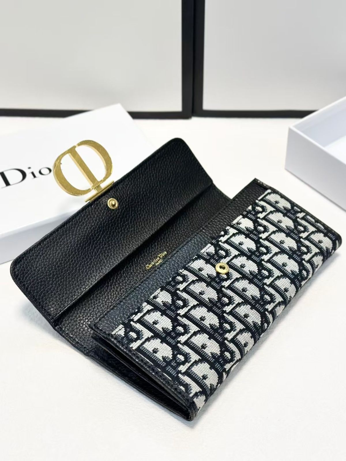 正規品Dior 長財布 未使用に近い❗️本日削除❣️ 新品未使用 DIOR財布[本日特価|新品未使用品] - メルカリ