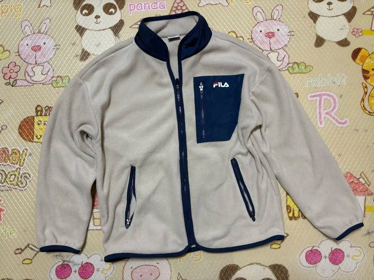 【高品質，大得価】 フィラ フリース サイズ: 140 その他