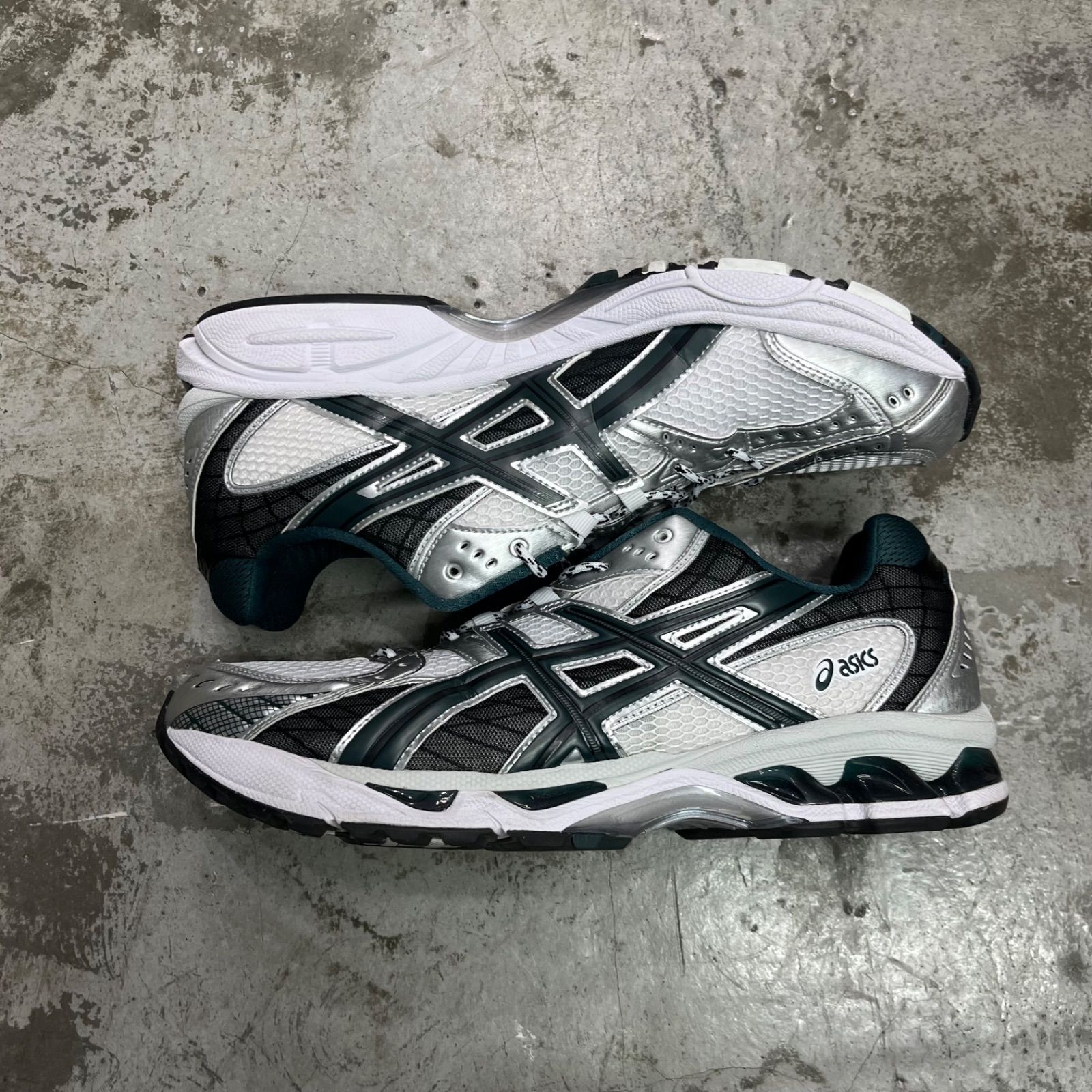 正規品 アシックス サンプドリア No.10 asics GEL-NIMBUS 10.1 ゲルニンバス ローカットスニーカー