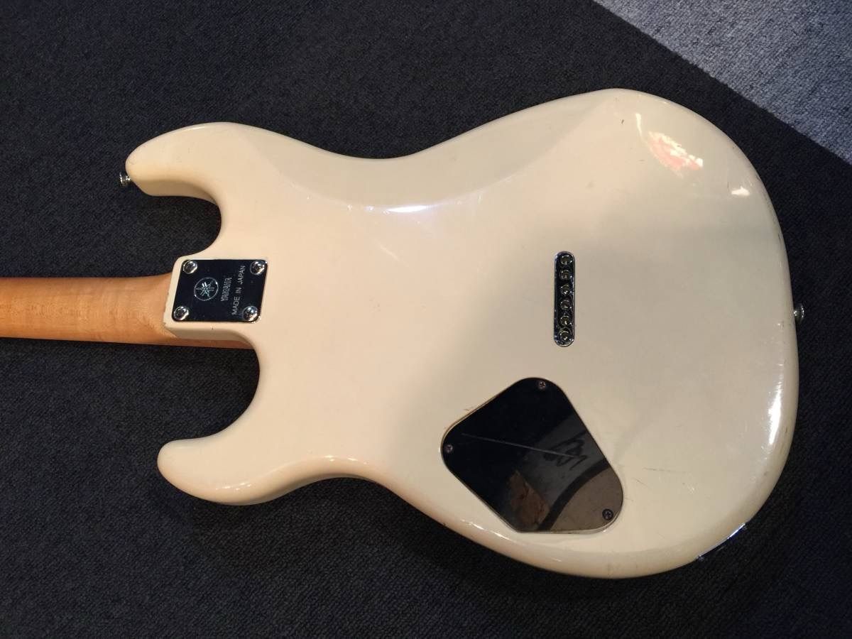 No.081922 JAPAN VINTAGE YAMAHA SC-700 アイボリーホワイト EX