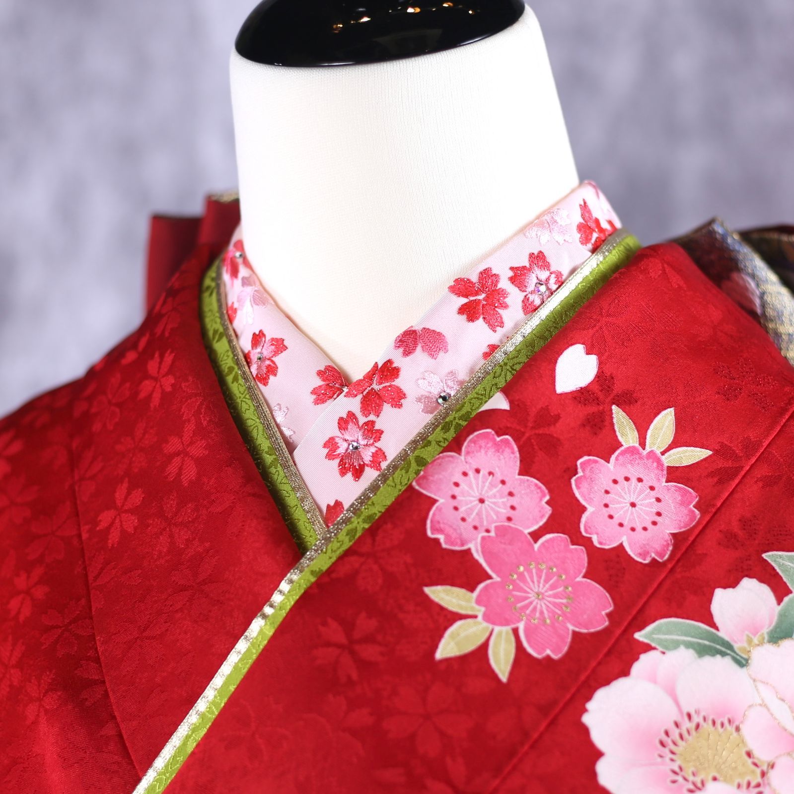 平和屋着物●名渡山愛夫　名渡山紅型工房　本場琉球紅型　小紋　流水風景文　証紙付き　正絹　逸品　AAAX0241np 平和屋着物○名渡山愛夫 名渡山紅型工房 本場琉球紅型 小紋 流水風景