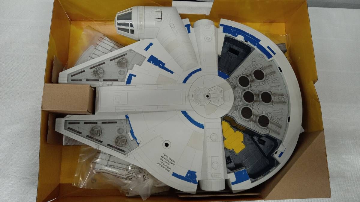 Takara Tomy - 新品未使用 スターウォーズ  タカラトミー ケッセル・ランミレニアム・ファルコン タカラトミｰ ケッセル・ラン ミレニアム・ファルコン ハン・ソロ