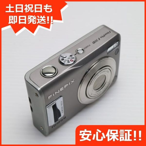 新品同様 FinePix F31fd シルバー 即日発送 FUJIFILM デジカメ