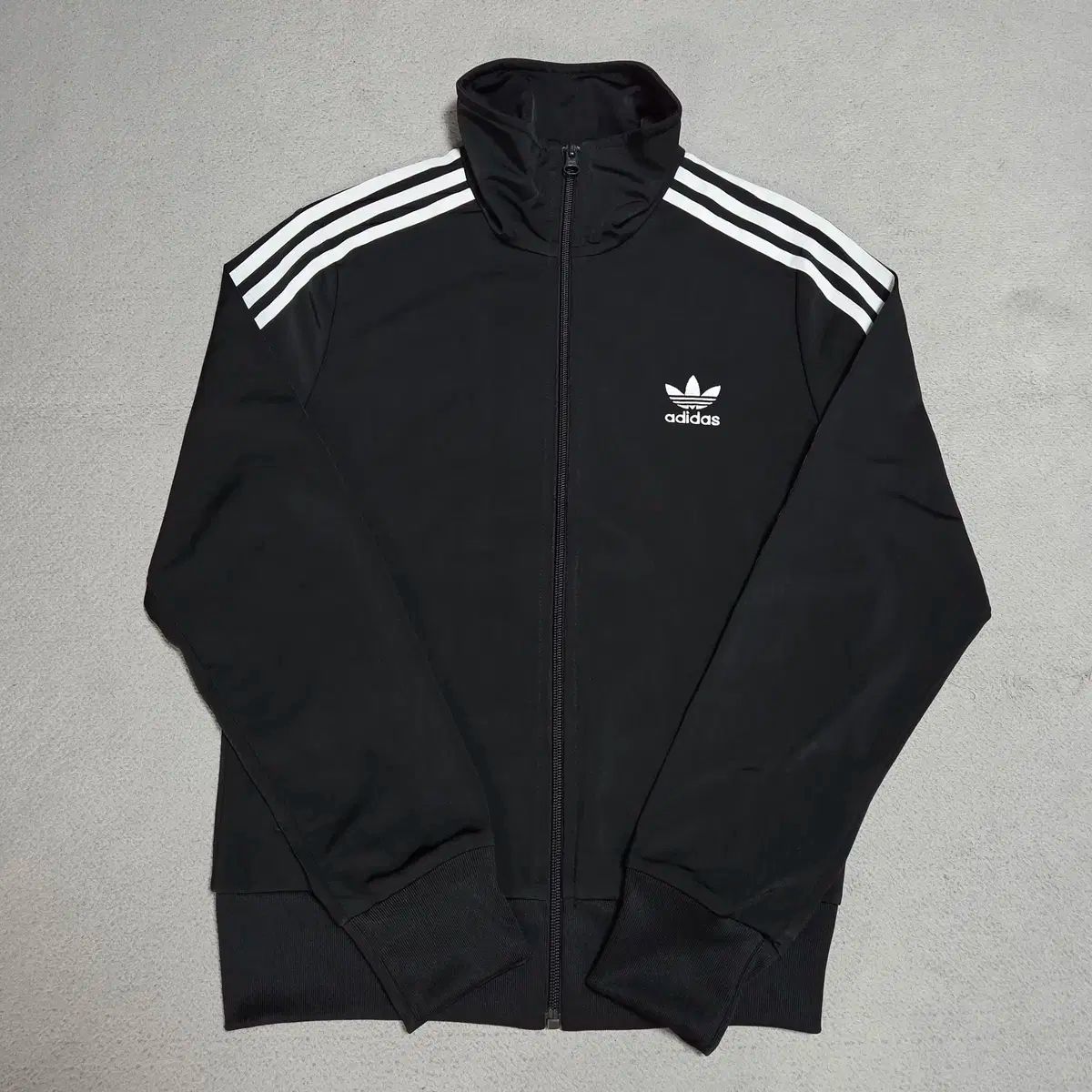 90 adidas アディダス ファイヤーバード 白 黒 ビックロゴ トラックトップジャージージップアップジャケット S