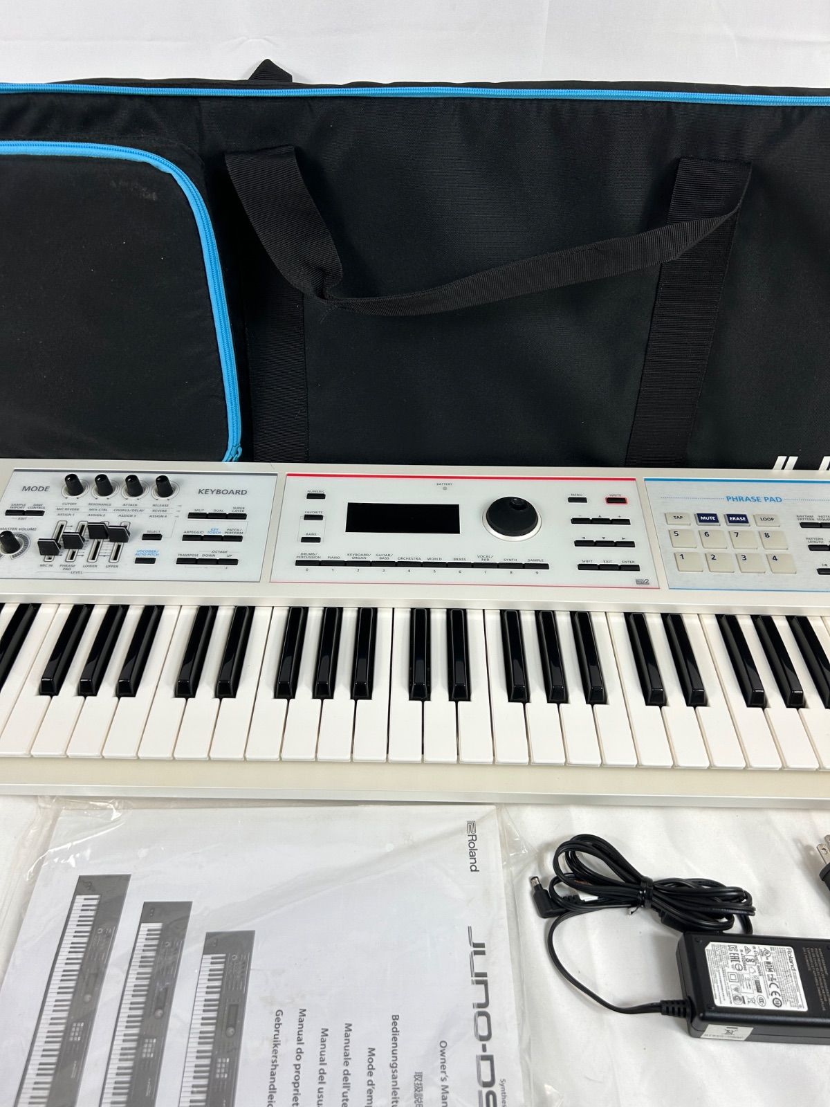 Roland JUNO-DS 61鍵 シンセサイザー/ケースなし/アダプターのみ Roland ローランド JUNO-DS61W 61鍵 シンセサイザー 純正
