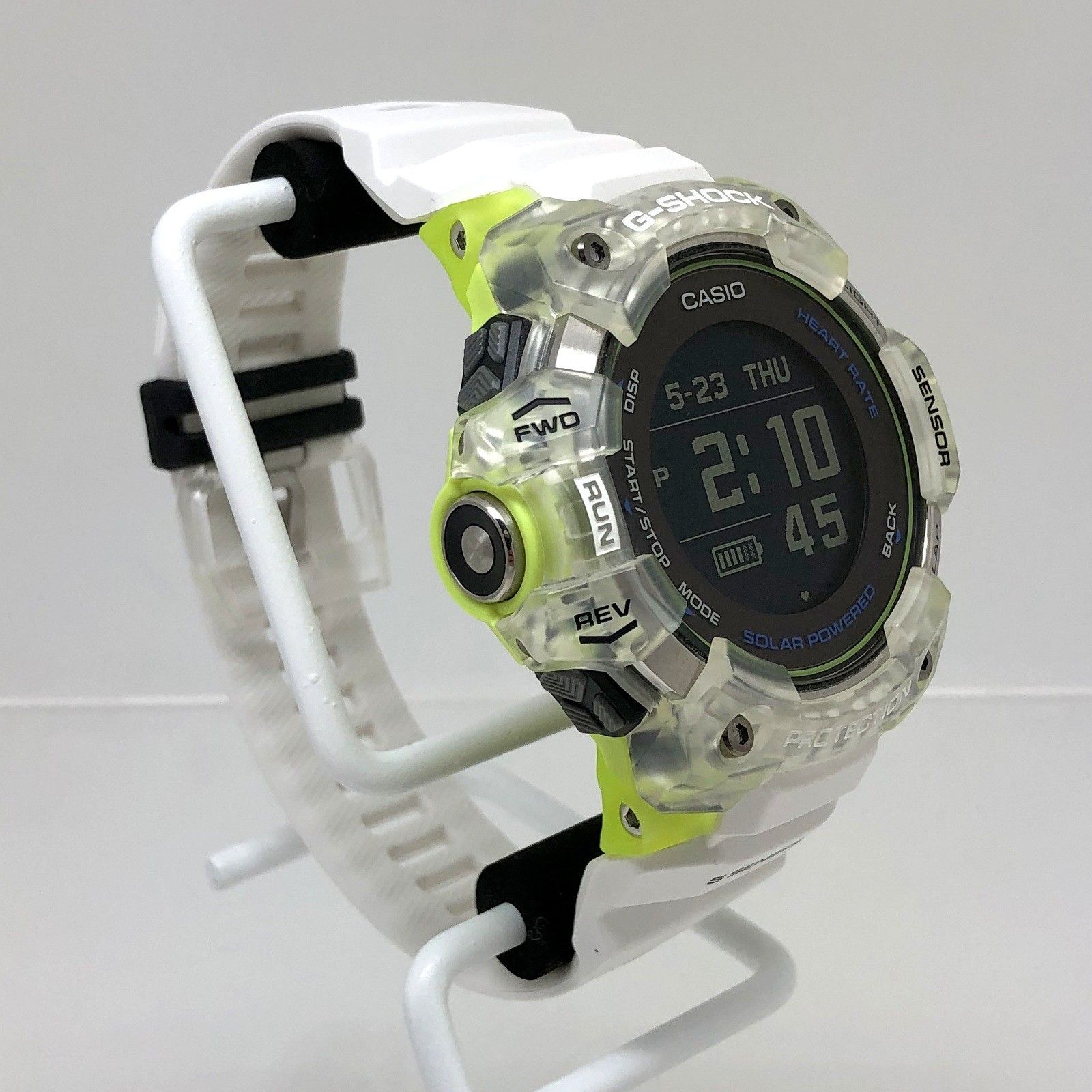 G-SHOCK GBD-H1000 WHITE GPS 腕時計 GBD-H1000-1A7