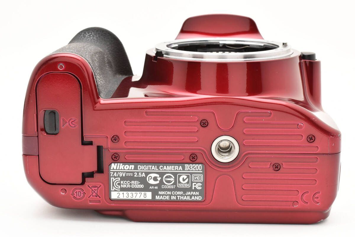 なりなり♥ Nikon D5200 ♥スマホ転送♥希少色レッド♥ニコン♥ なりなり様専用♥ Nikon D5200 ♥スマホ転送♥希少色レッド♥ニコン