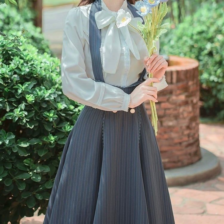 ブラウス