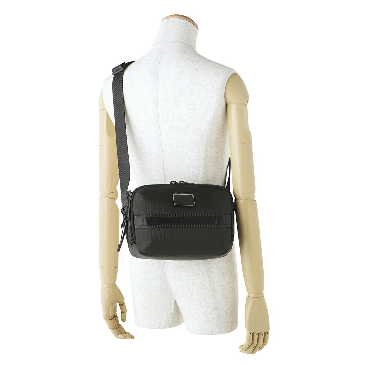 TUMI ショルダーバッグ