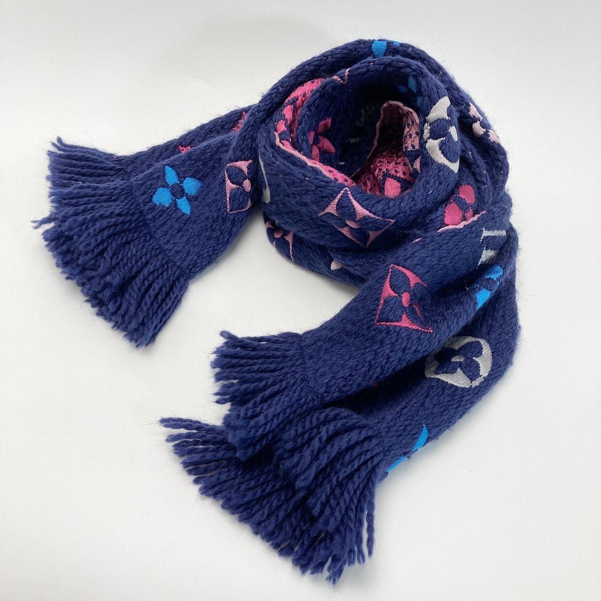 楽天市場】【アパレル】LOUIS VUITTON ルイ ヴィトン エシャルプ ロゴ