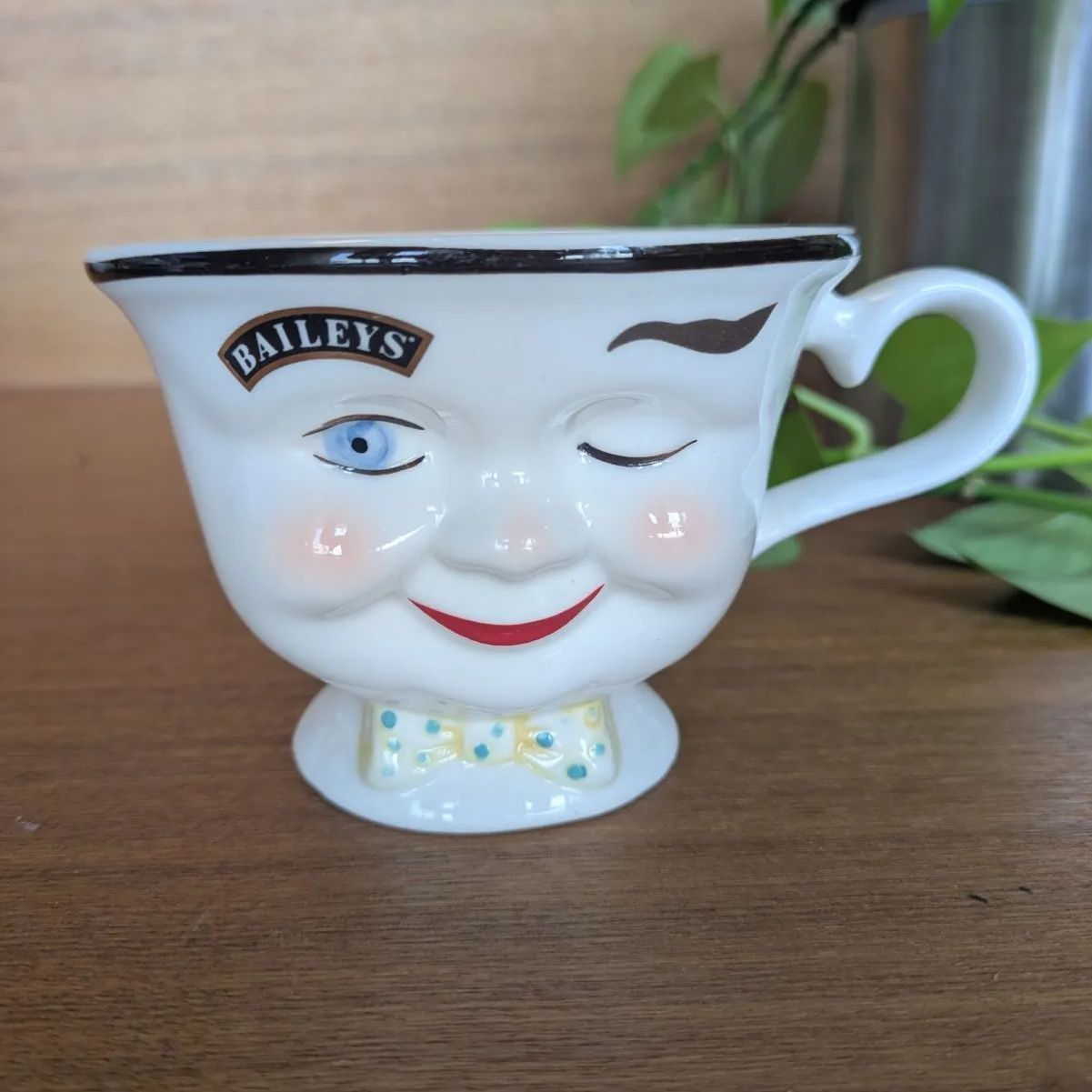ウィンキング フェイスカップ Baileysベイリーズ 3点セット ヴィンテージ ウィンキング フェイスカップ Baileysベイリーズ 3点セット