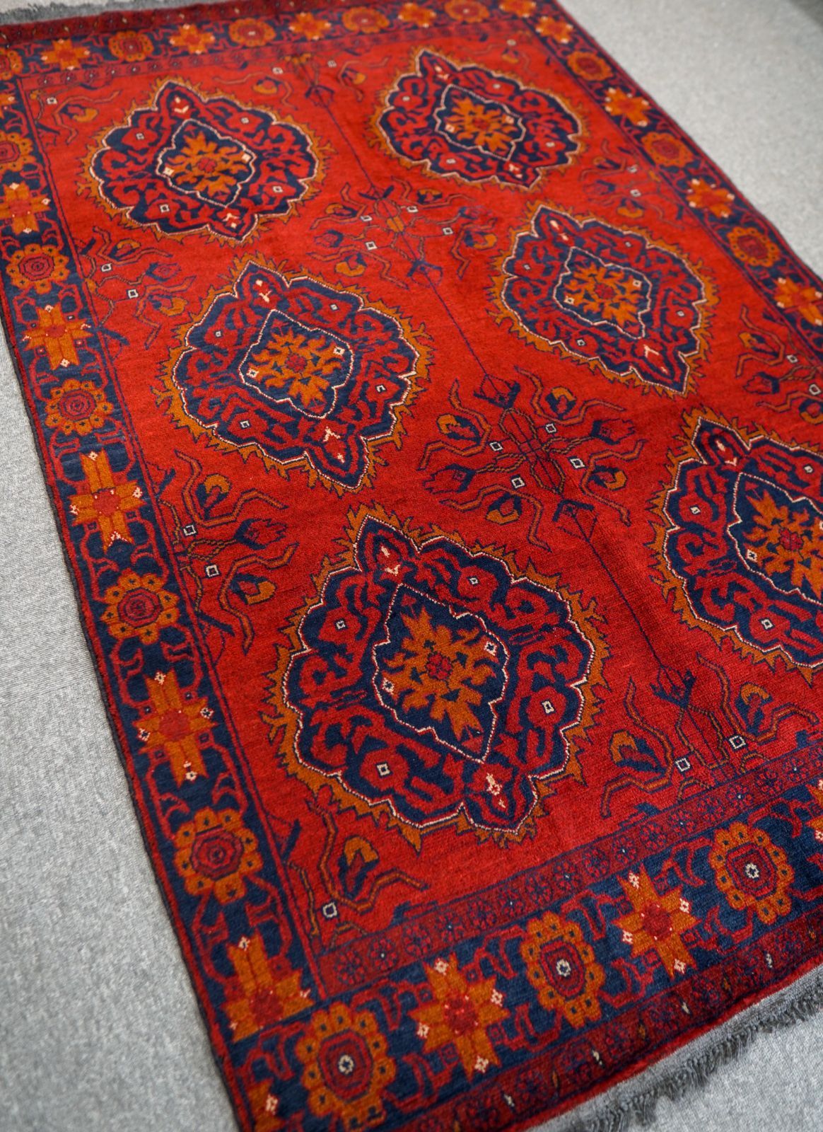 103×53cm【 アフガ二スタン手織り絨毯カールモハメディ 】トライバルラグ