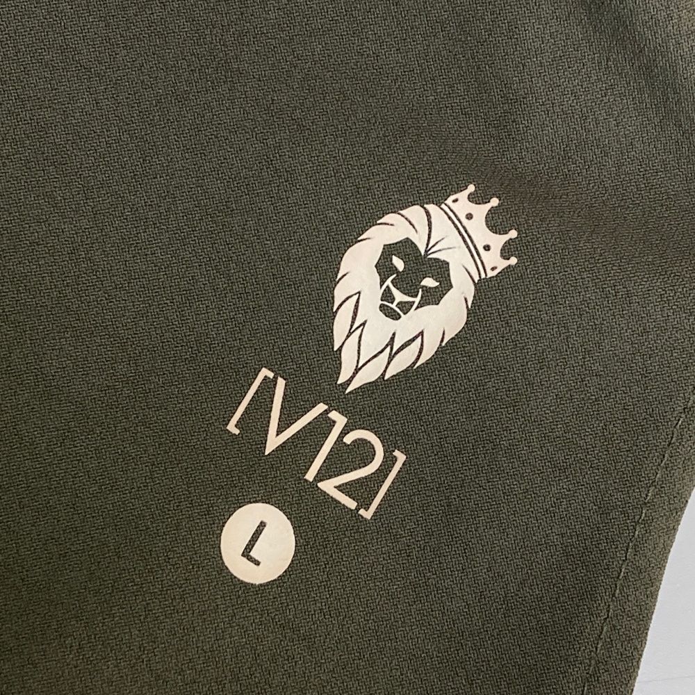 240101528273 ゴルフウェア