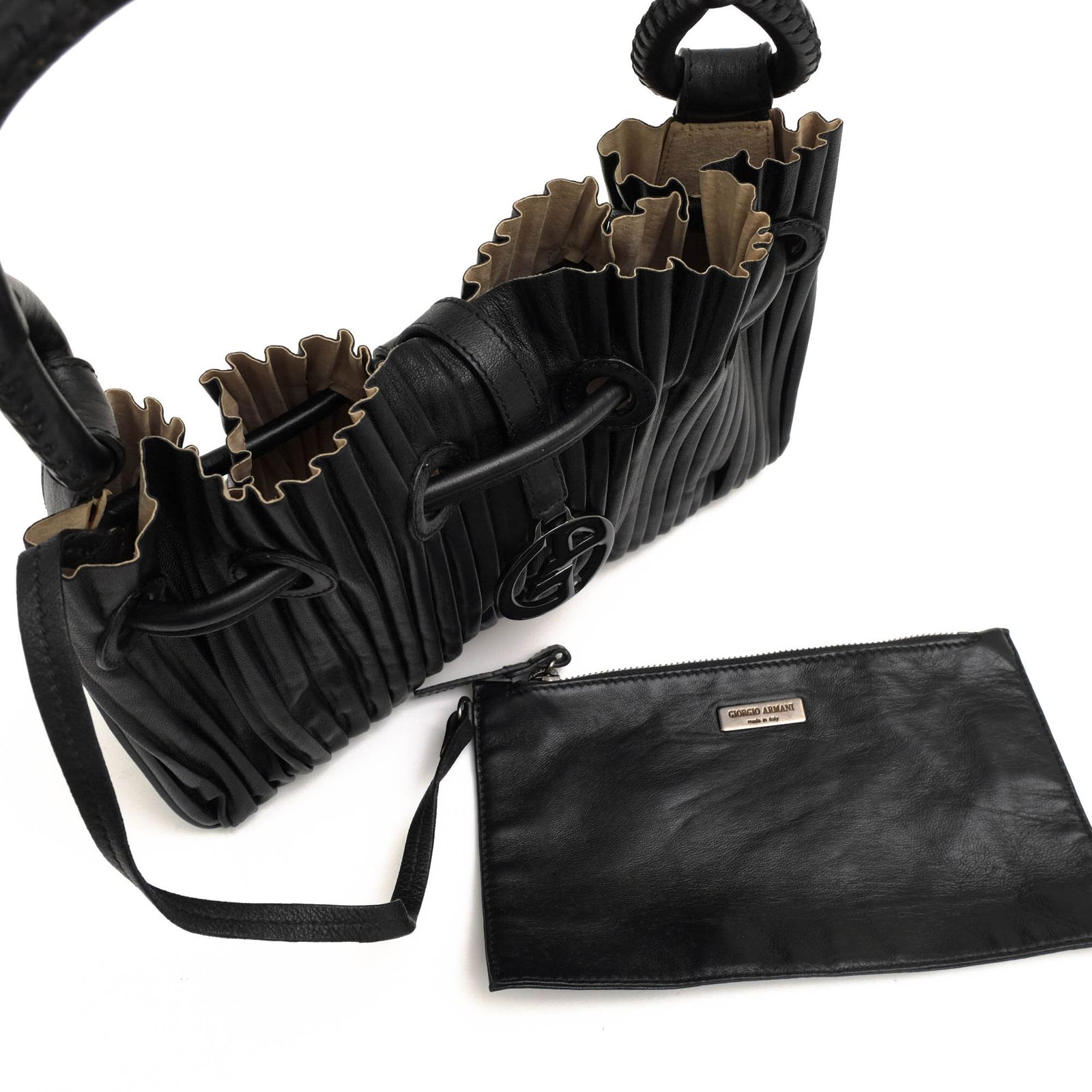 GIORGIO ARMANI ラムレザー アルマーニ トートバッグ A4 黒 トートバッグ｜アルマーニのアウトレット通販｜三井アウトレット