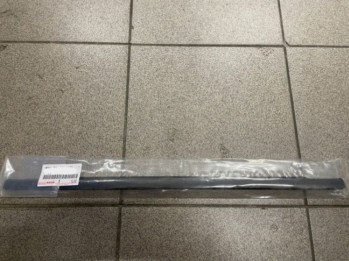 トヨタ FJクルーザー フロント リア ウェザーストリップ セット