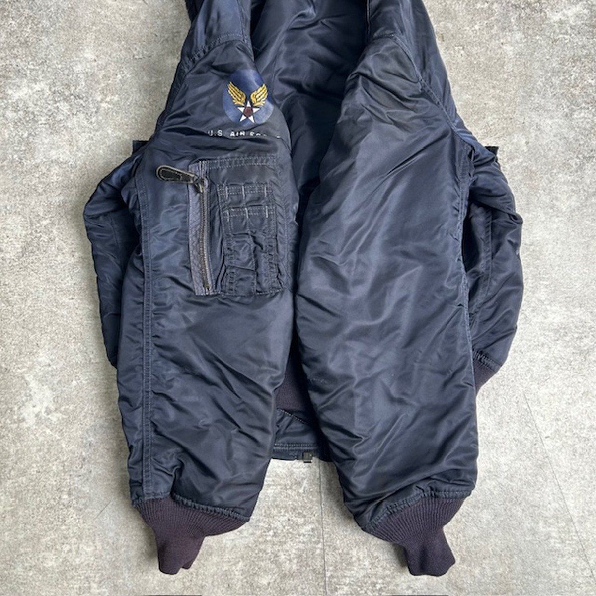 USA製 アルファ ALPHA B-15D Deadstock 1993'S©ALPHA type VINTAGE B-15D アルファ フライトJK 緑