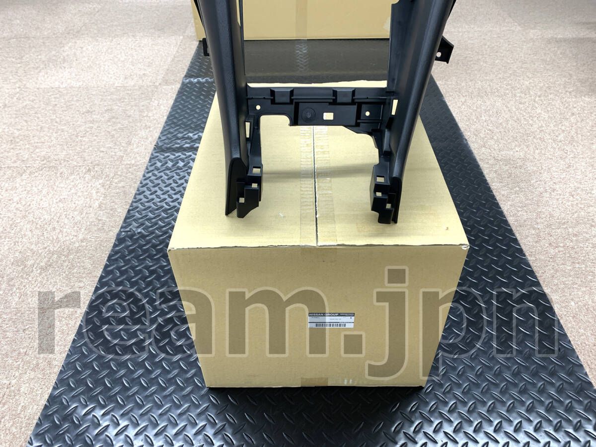 新品 日産純正 R34 スカイライン GT-R GTR センターロアパネル インストルメントパネル NISSAN Instrument Lower Center Panel Pillar JDM