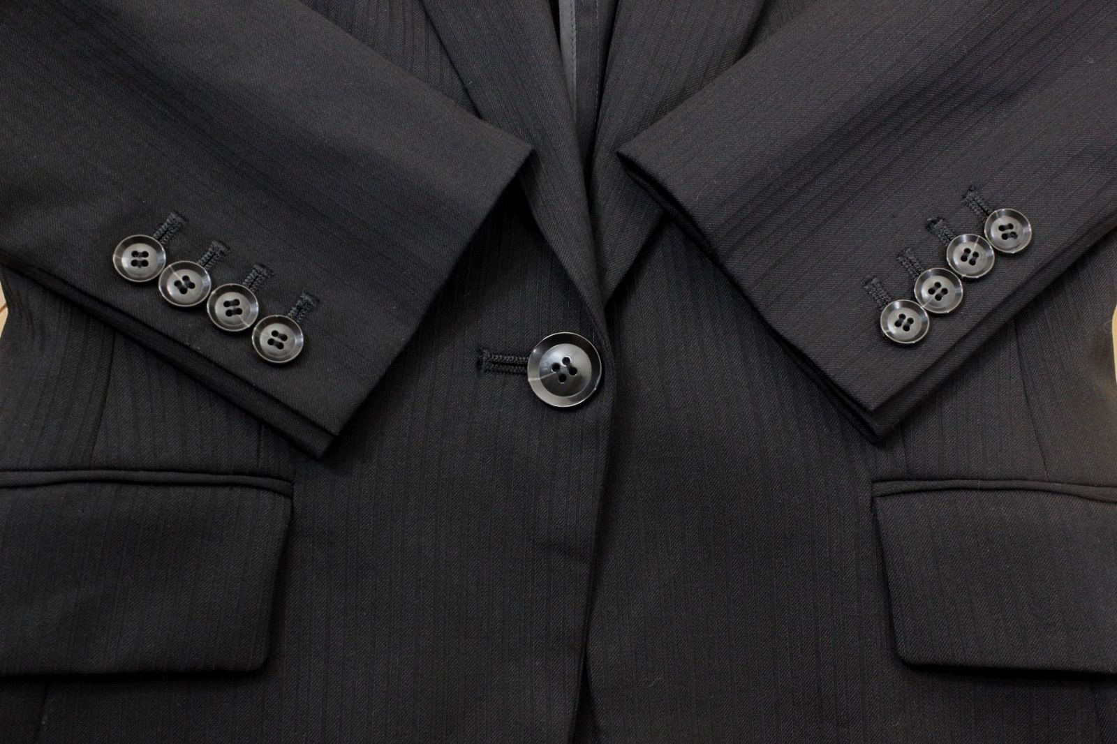 シャドーストライプ柄