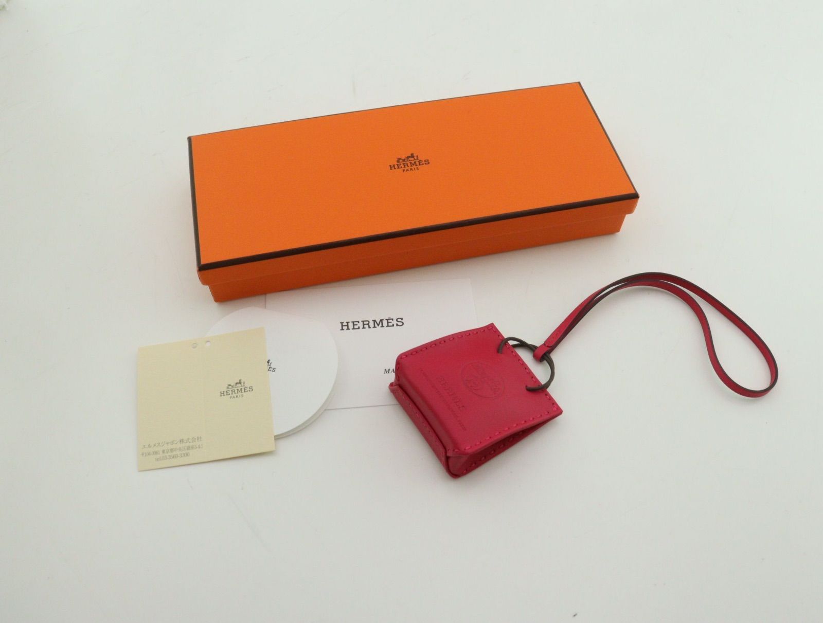 極美品】エルメス HERMES サック オランジュ バッグチャーム ショッパー アニューミロ ローズメキシコ Y刻印 - メルカリ