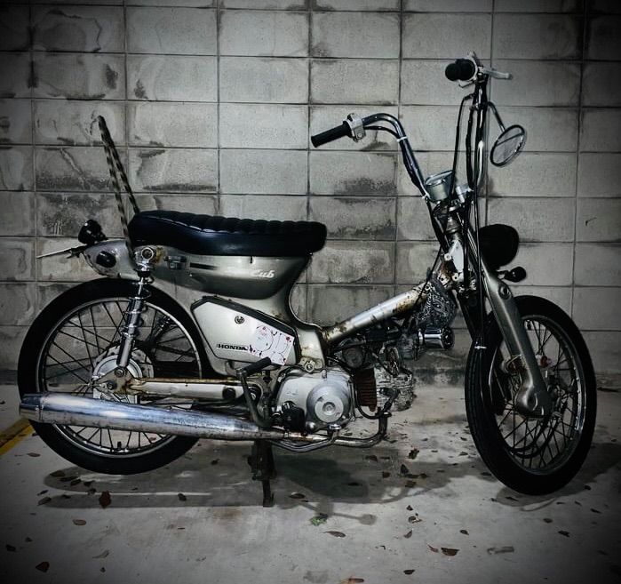 HONDA 4MINIツイストシーシーバー 4ミニ スーパーカブ ダックス シャリー モンキー ゴリラ オーダー製作