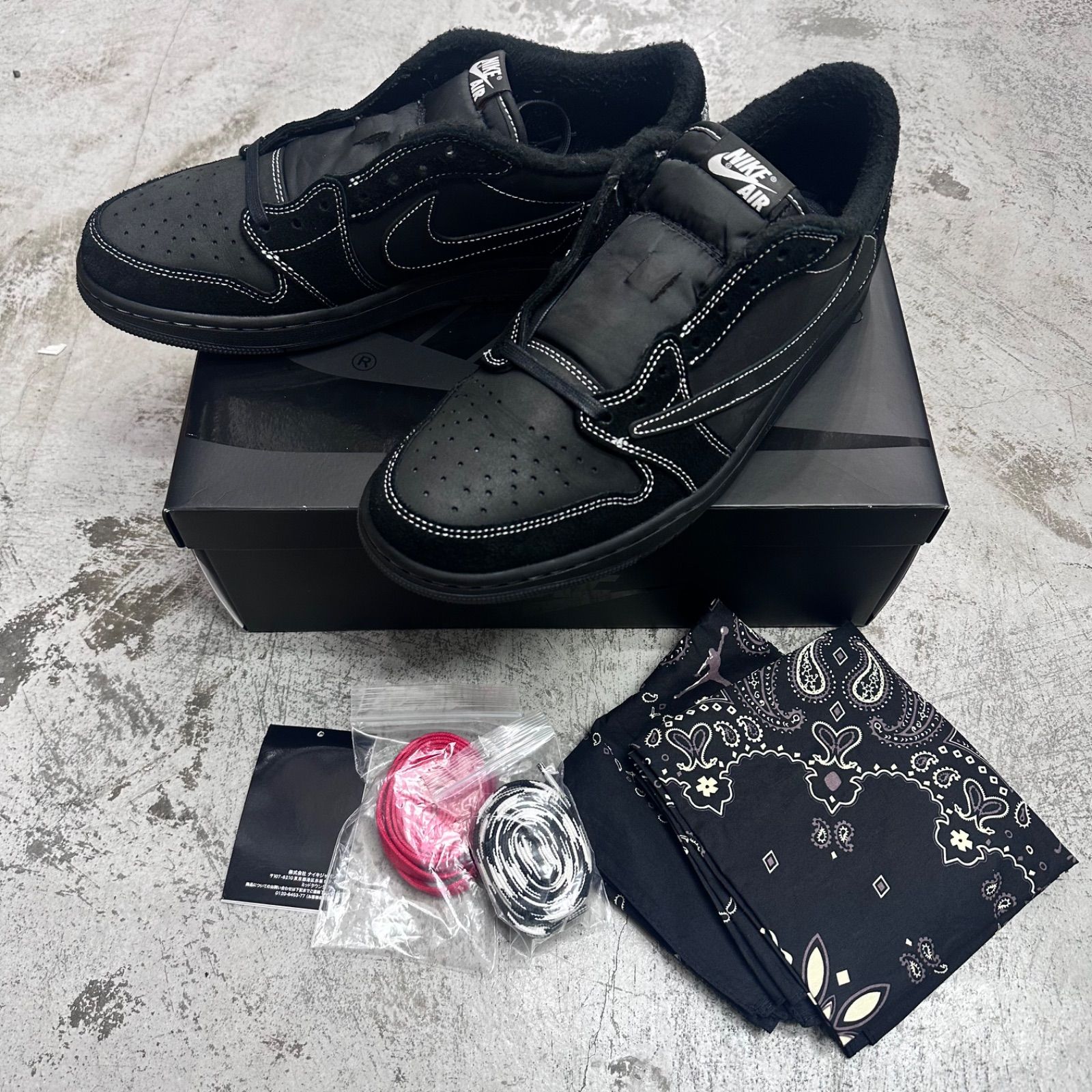 ブラックファントム Travis Scott × Nike Air Jordan 1 Low OG SP 