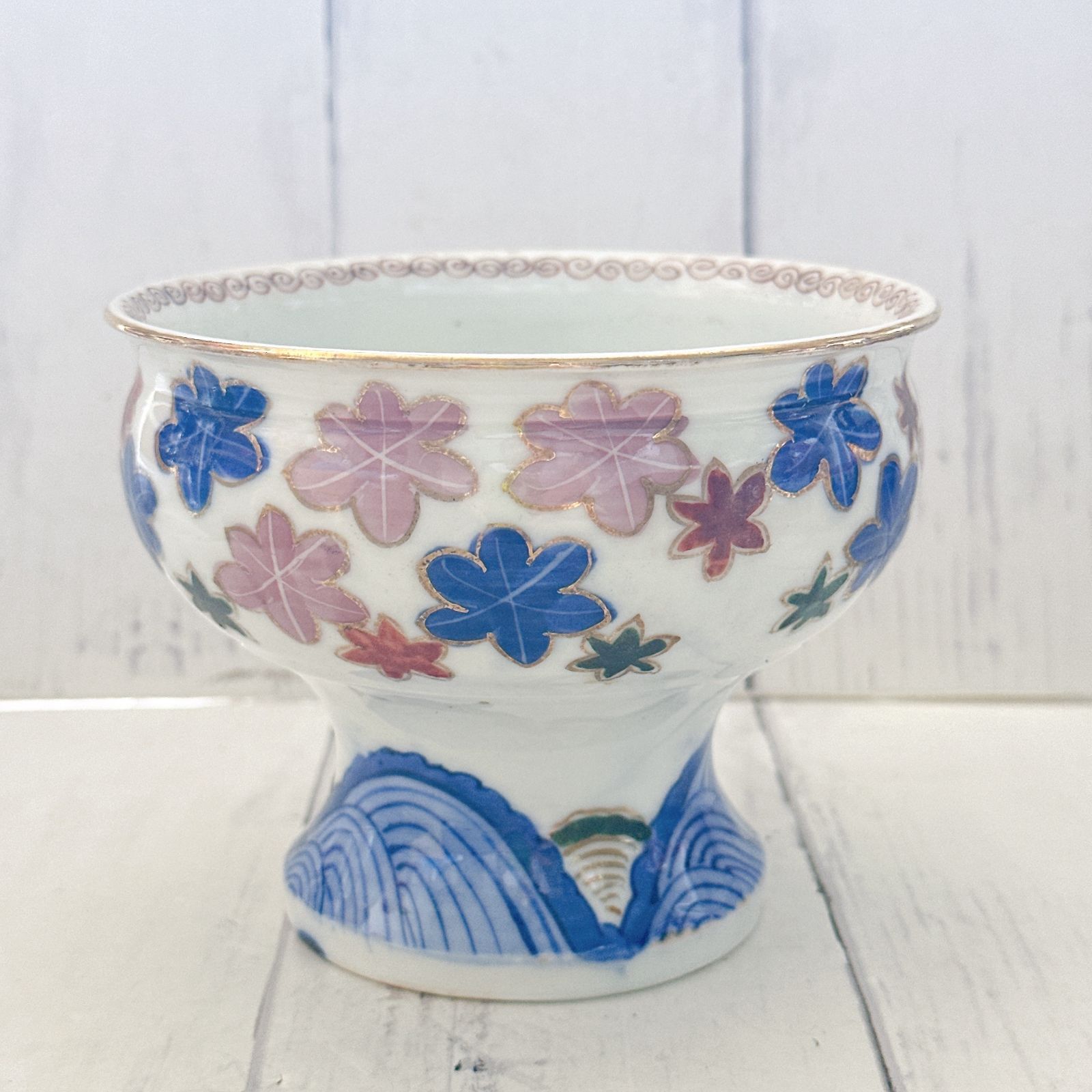 伊万里色絵盃洗 / Imari Polychrome 'Haisen' Sake Cup Washing