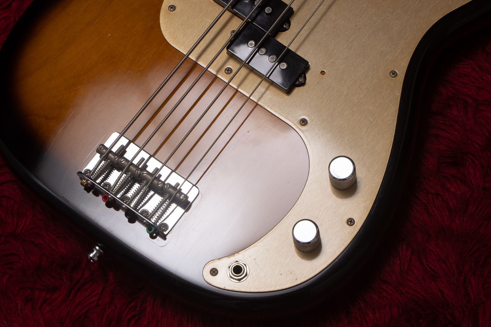 Fender |