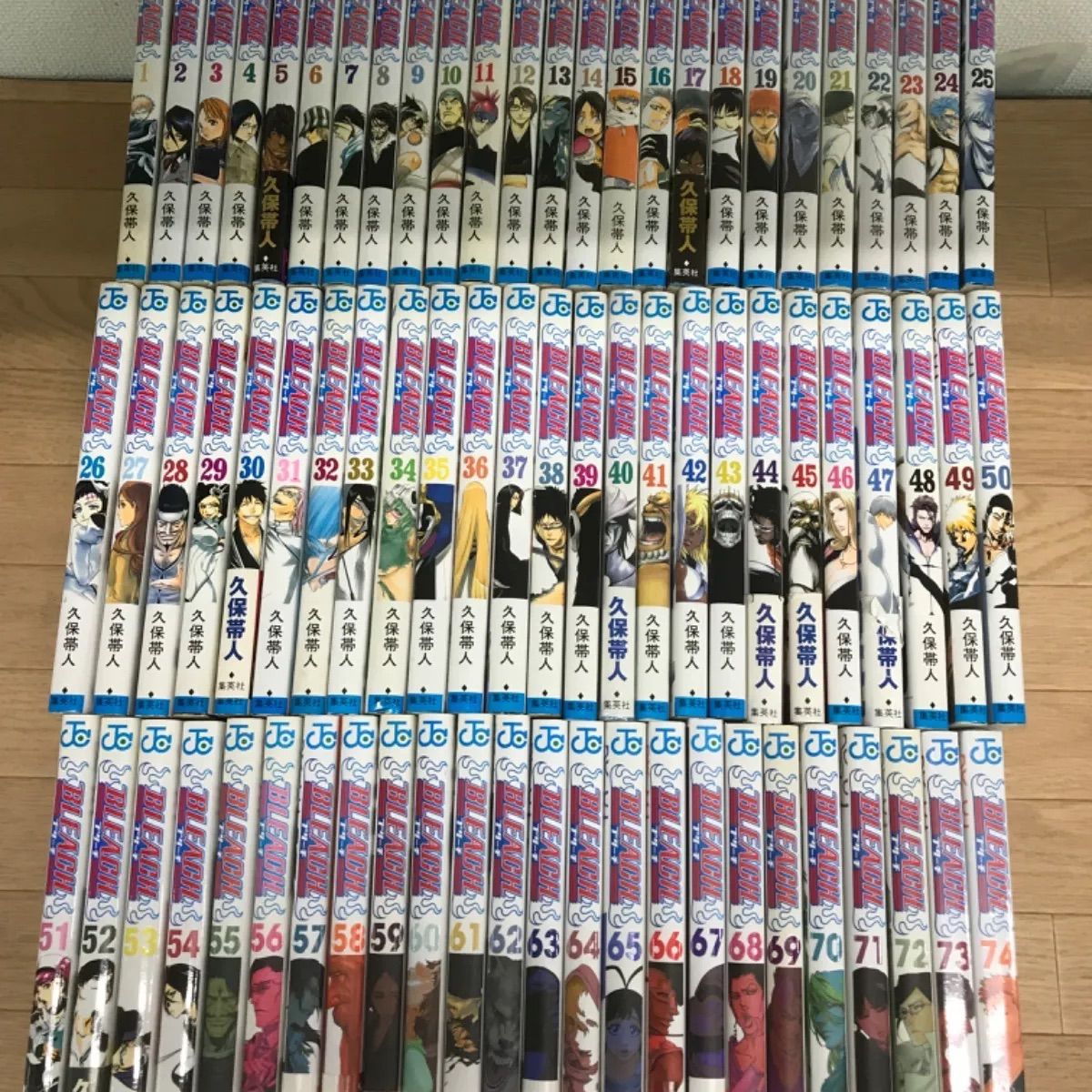 【大学生の特権】学生証で送料無料になる ☆ BLEACH ブリーチ 全巻1~74巻セット 久保帯人 集英社 ジャンプ 全巻セット