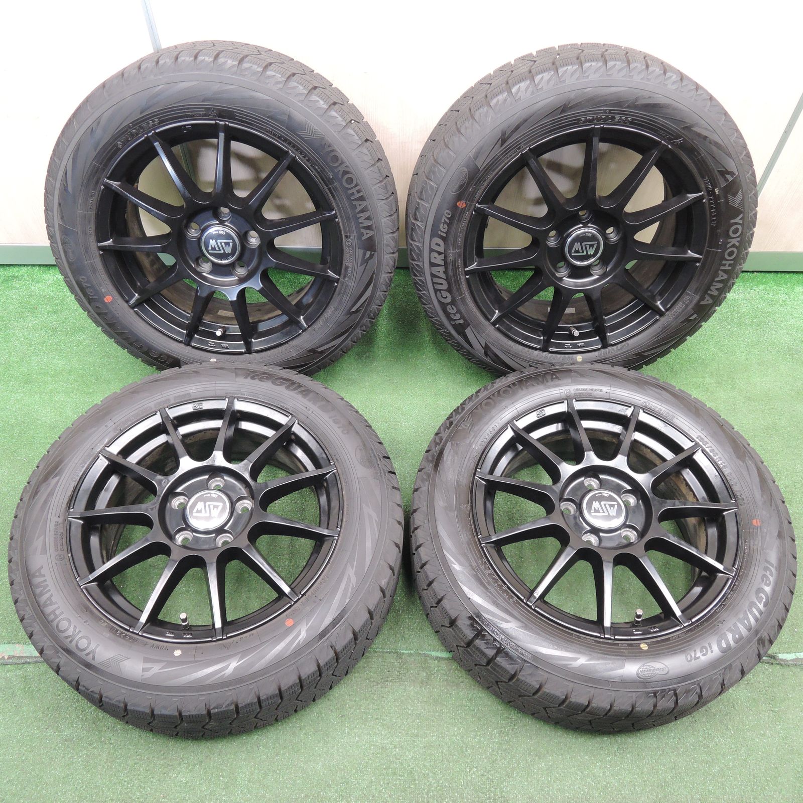 195/60R15 スタッドレス 2021年 ヨコハマ IG70