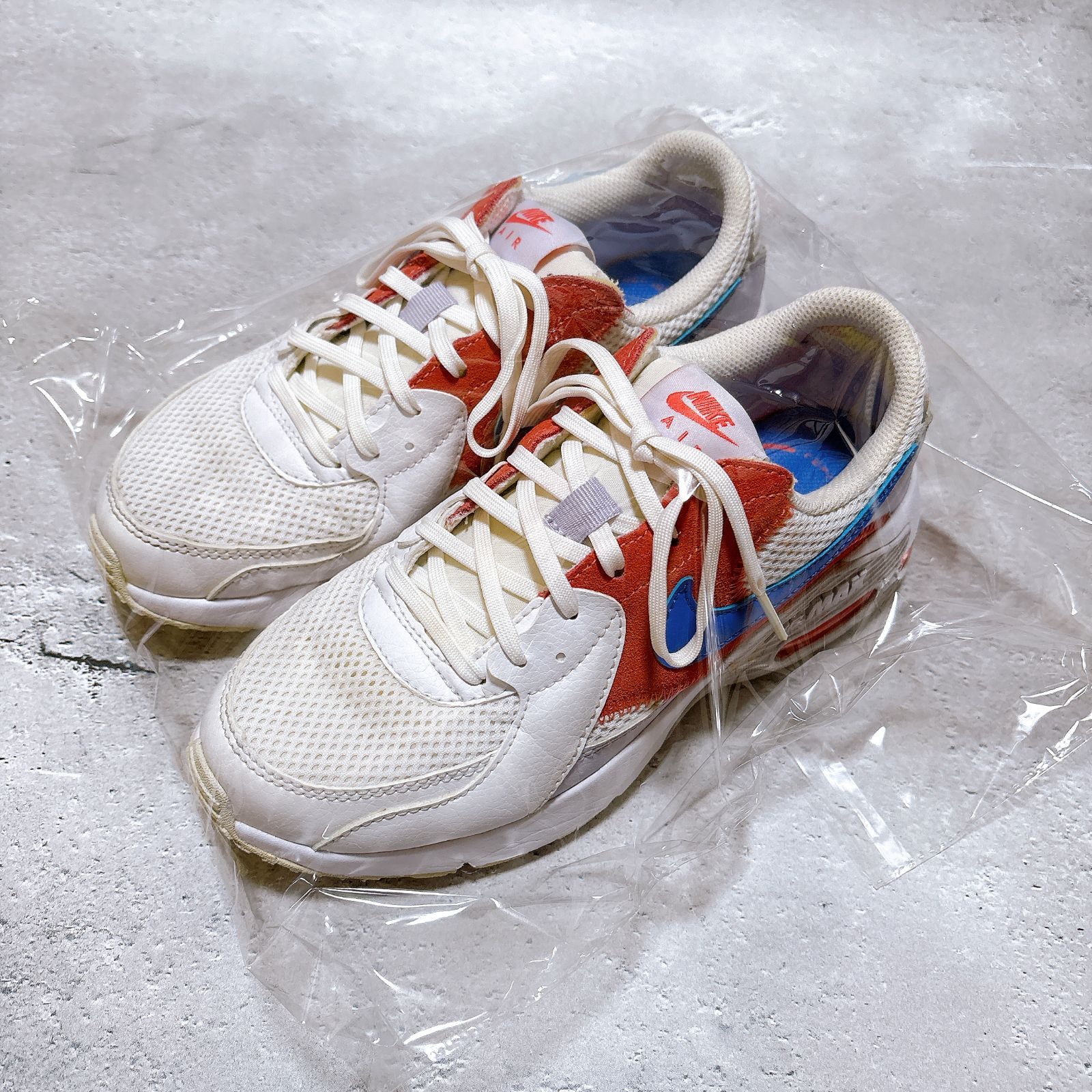 NIKE エアマックス エクシー 23センチ - メルカリ