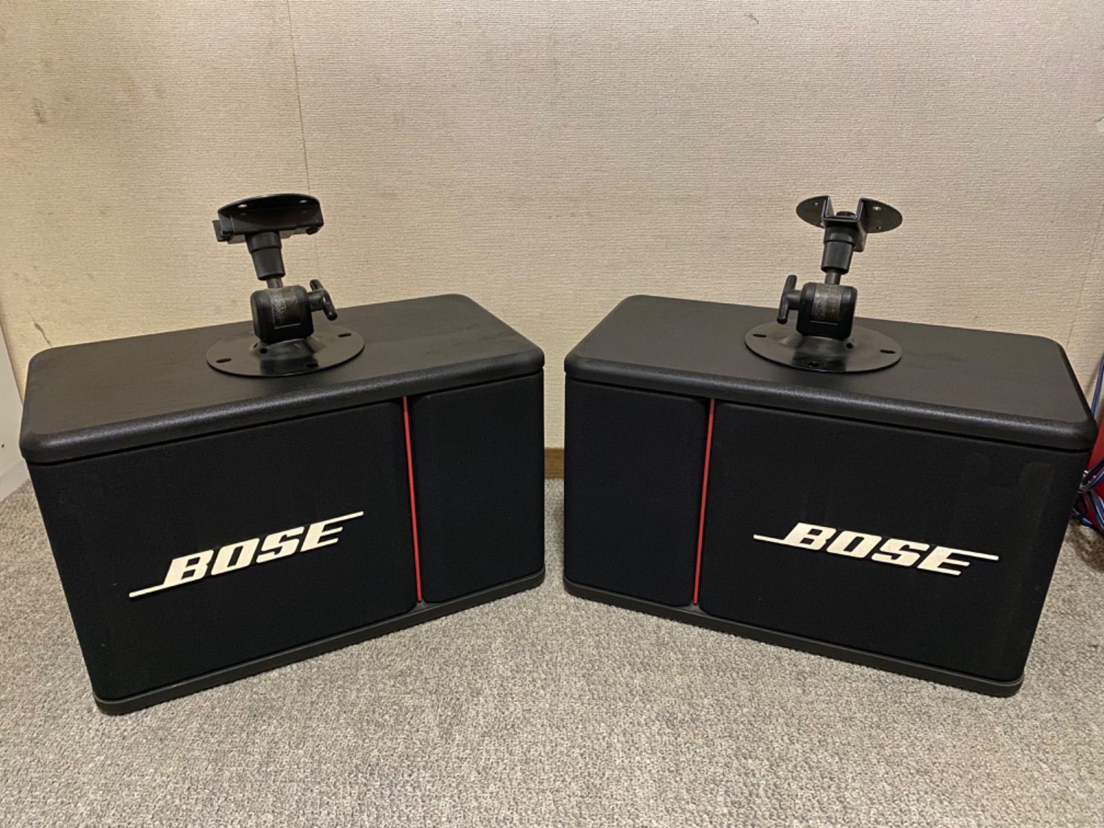 BOSE スピーカー 301AVM L-R 純正金具付 - メルカリ