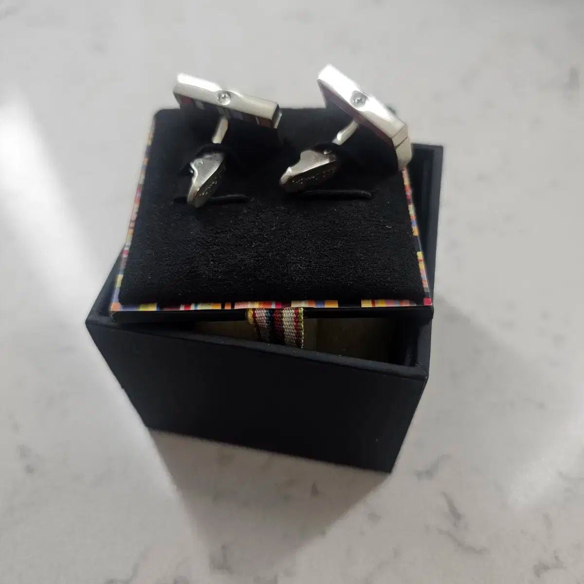 カフスボタン 4