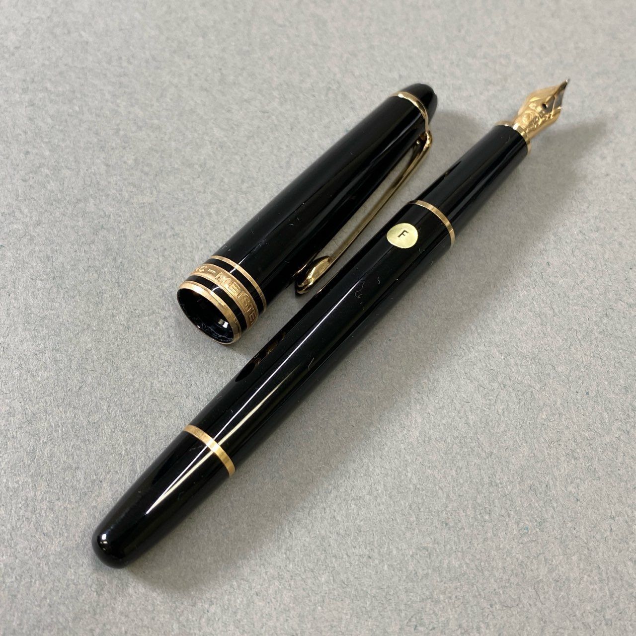 j16 MONTBLANC モンブラン MEISTERSTUCK 万年筆 ペン先 14K 585 ブラック ゴールド マイスターシュテュック ケース付きt18r