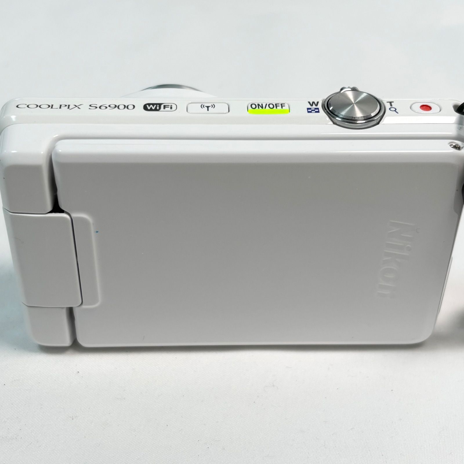 nikon ニコン coolpix デジカメ S6900 白 セルフィー ニコン、自分撮り機能を強化した「COOLPIX S6900」を10/16発売