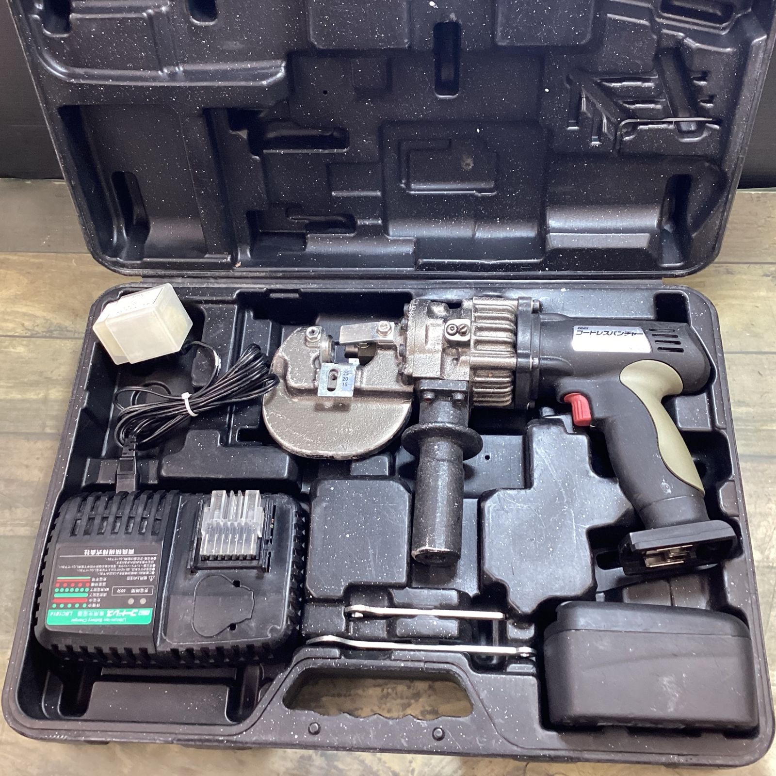 育良精機 IKURA コードレスパンチャー IS-MP15LX 東大和店