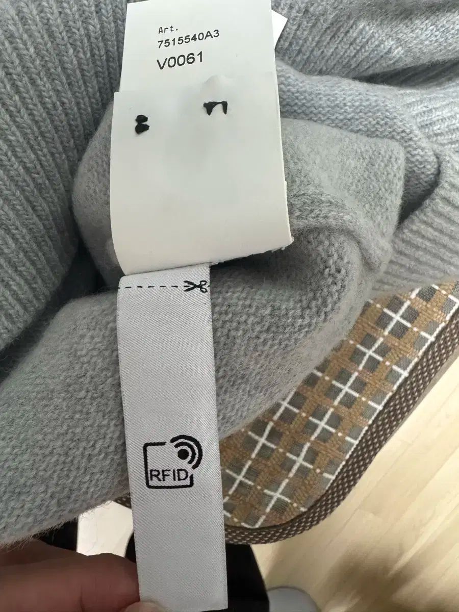 ストーン アイルランド 21fw ワッペン パッチ ハーフジップ ボタン