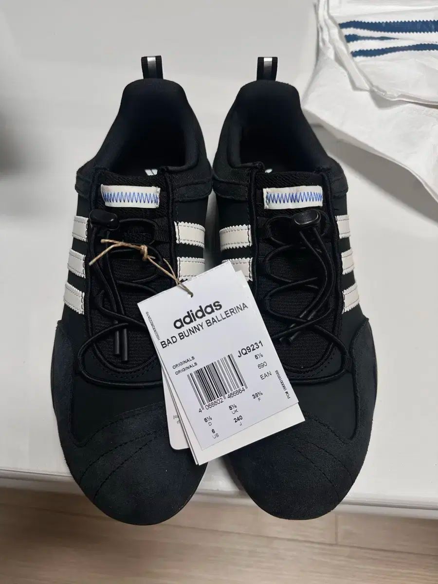 adidas アディダス x 悪い バーニー バレリーナ コア 黒 チョーク 白 240
