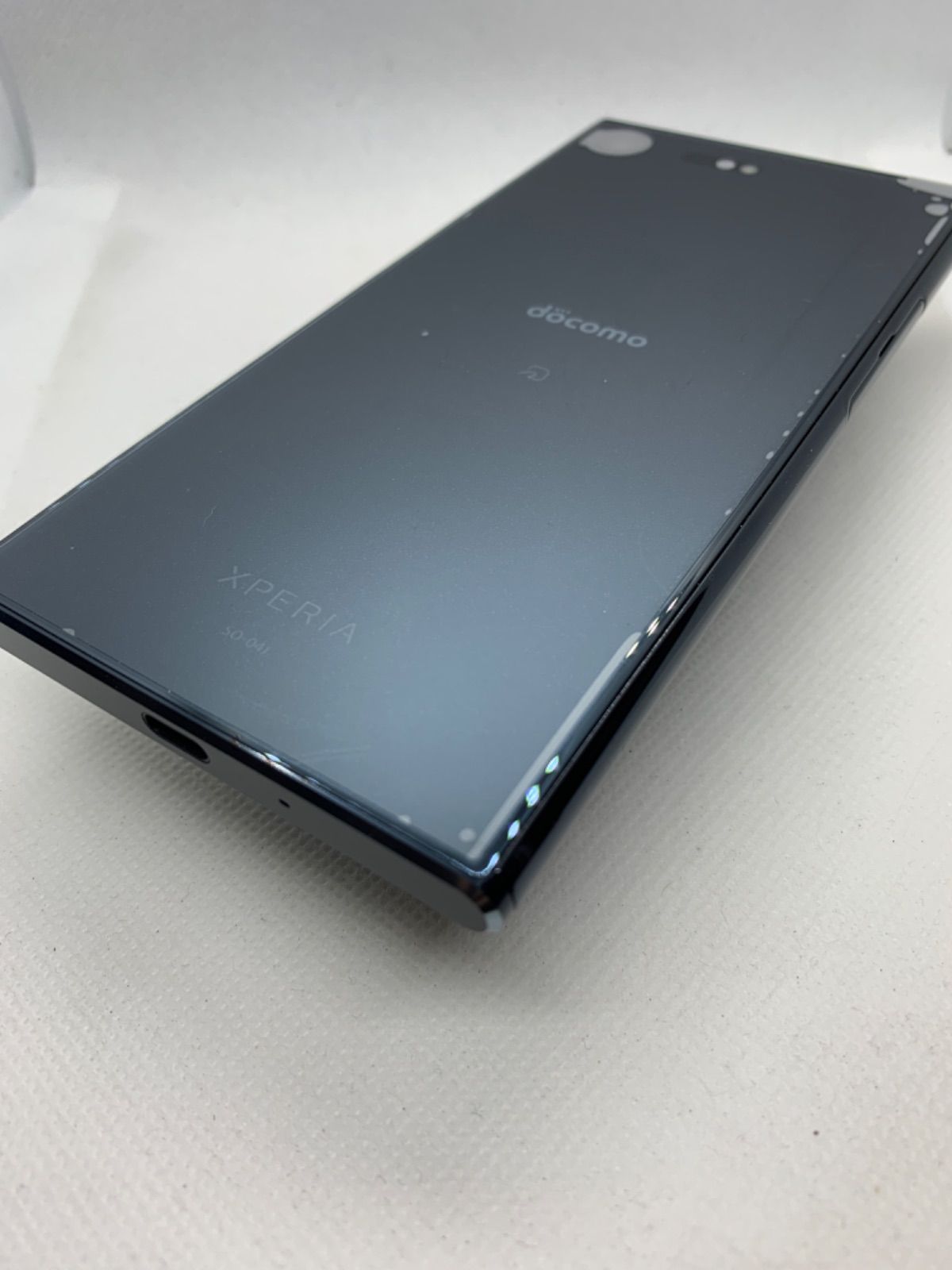 Sony Xperia XZ Premium SO-04J ブラック 新品同様 - メルカリ