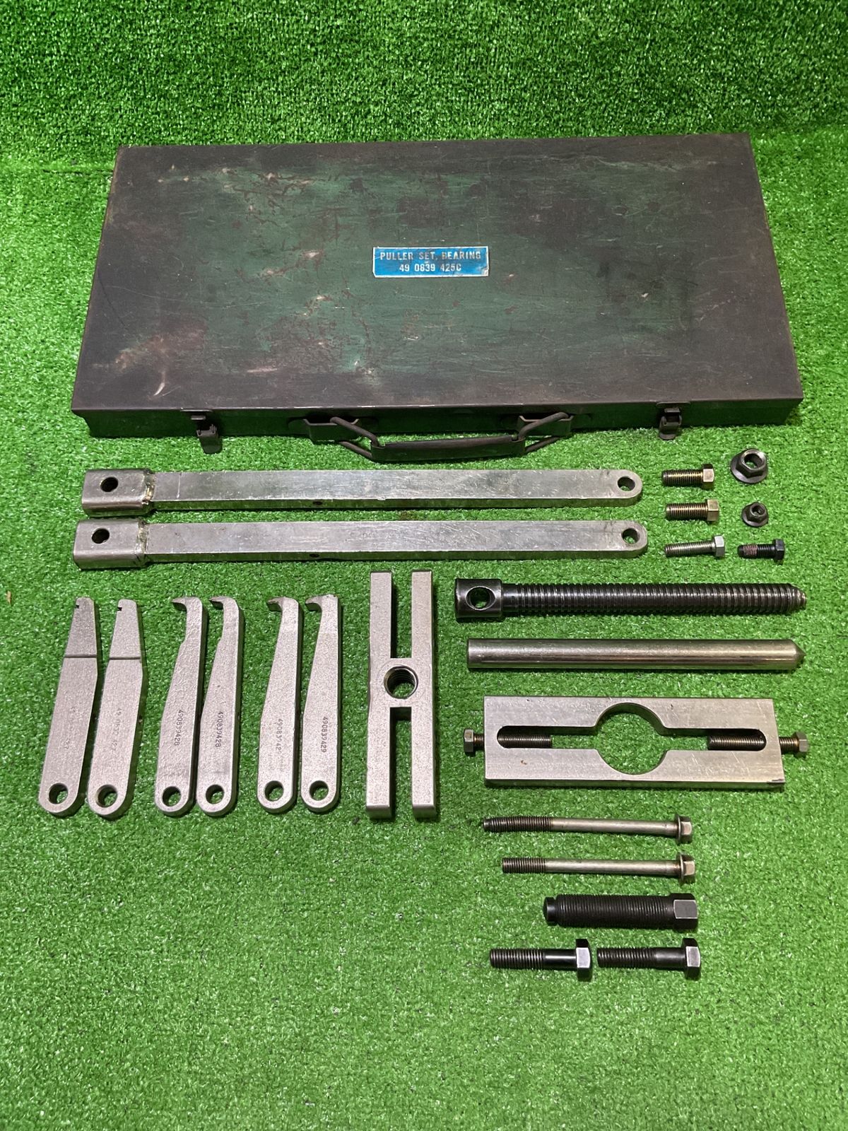 マツダ純正 49 0839 425C ベアリングプーラーセット㊲ 動作未 揃っているか不明 使用感有 現状品 25-93