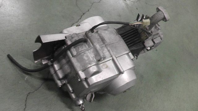 リトルカブc50絶好調エンジン&キャブ他 リトルカブ（キャブ仕様）にカブ純正110ccPGM-FIを搭載して