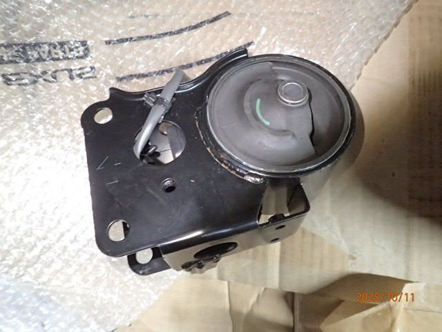 ストイックな ティアナ J31 エンジンマウント リア 11320-8y101 【全品送料無料】