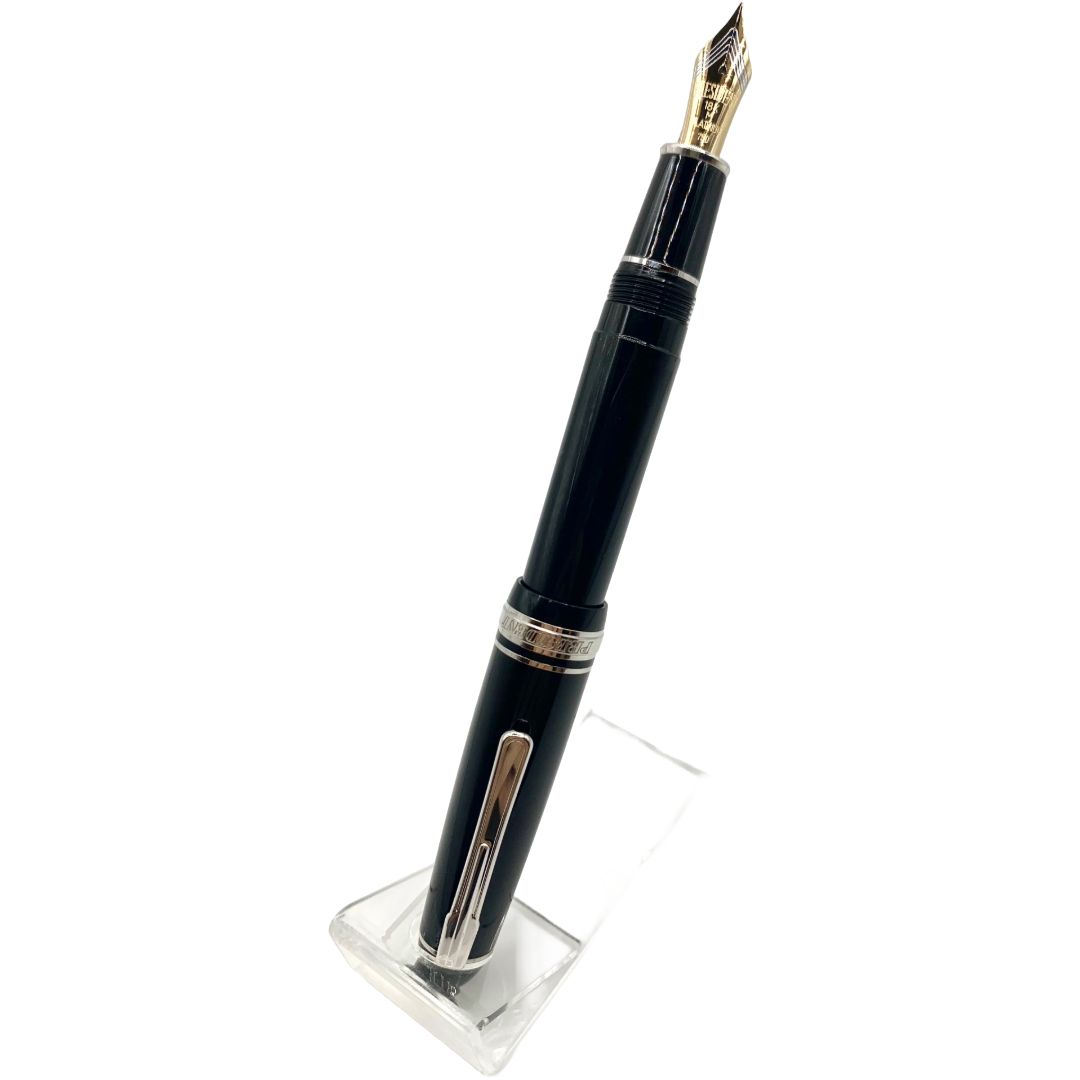プラチナ万年筆 プレジデント ブラック 万年筆 18K - メルカリ